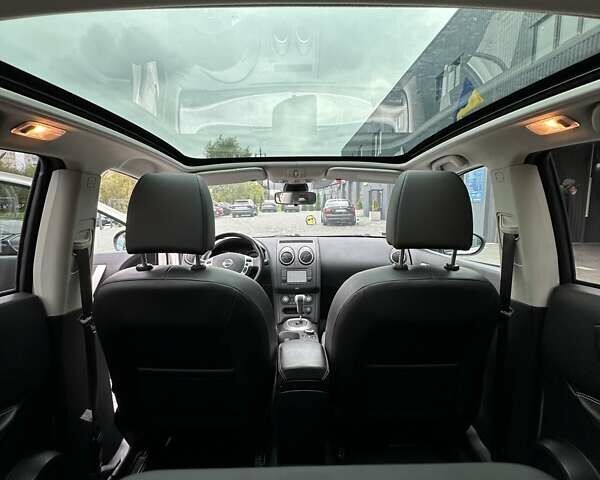 Білий Ніссан Кашкай, об'ємом двигуна 2 л та пробігом 195 тис. км за 12250 $, фото 25 на Automoto.ua