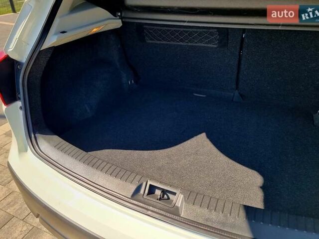 Белый Ниссан Кашкай, объемом двигателя 2 л и пробегом 162 тыс. км за 11899 $, фото 48 на Automoto.ua