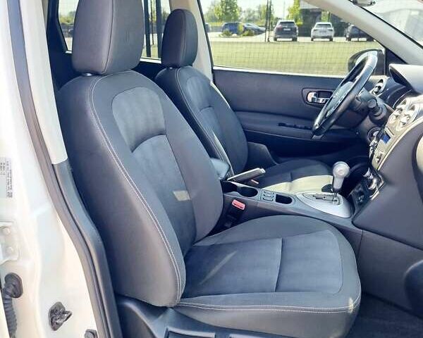 Белый Ниссан Кашкай, объемом двигателя 2 л и пробегом 162 тыс. км за 11899 $, фото 105 на Automoto.ua