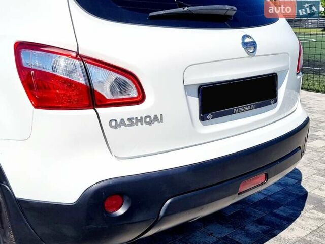 Белый Ниссан Кашкай, объемом двигателя 2 л и пробегом 162 тыс. км за 11899 $, фото 53 на Automoto.ua