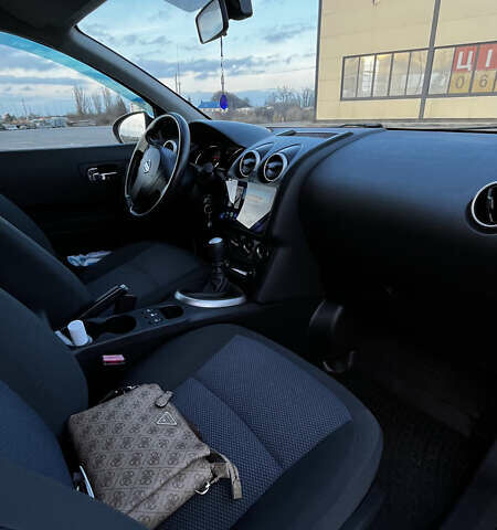 Білий Ніссан Кашкай, об'ємом двигуна 2 л та пробігом 129 тис. км за 13500 $, фото 52 на Automoto.ua