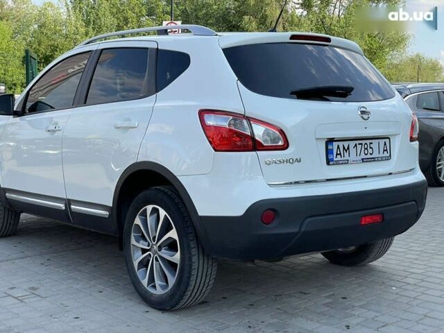 Белый Ниссан Кашкай, объемом двигателя 2 л и пробегом 120 тыс. км за 12955 $, фото 17 на Automoto.ua