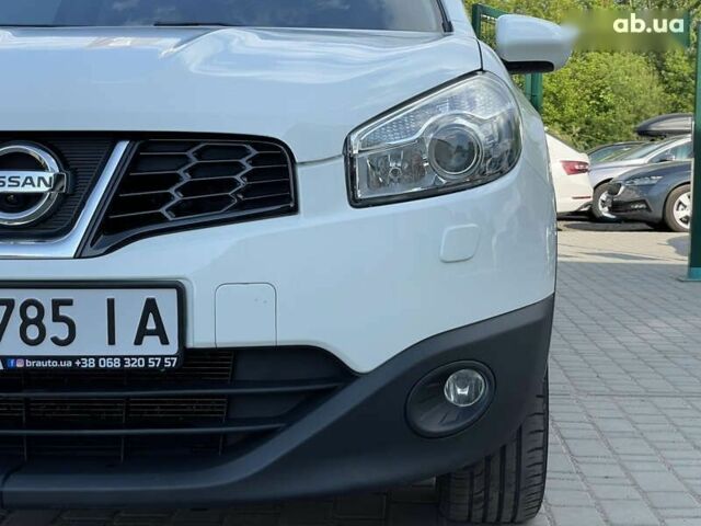 Белый Ниссан Кашкай, объемом двигателя 2 л и пробегом 120 тыс. км за 12955 $, фото 6 на Automoto.ua
