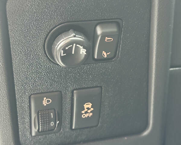 Белый Ниссан Кашкай, объемом двигателя 1.5 л и пробегом 242 тыс. км за 10500 $, фото 22 на Automoto.ua