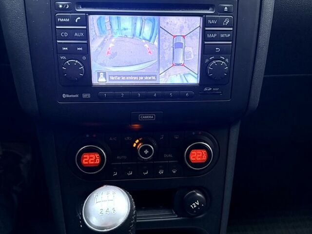 Белый Ниссан Кашкай, объемом двигателя 2 л и пробегом 190 тыс. км за 11700 $, фото 12 на Automoto.ua