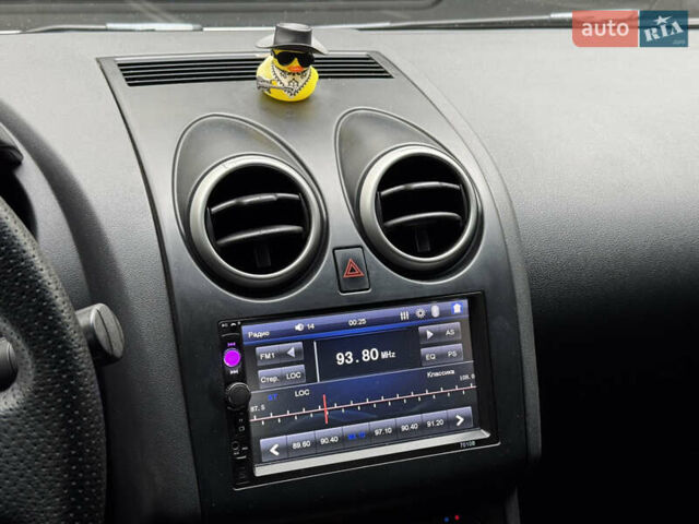 Белый Ниссан Кашкай, объемом двигателя 1.5 л и пробегом 277 тыс. км за 9300 $, фото 23 на Automoto.ua