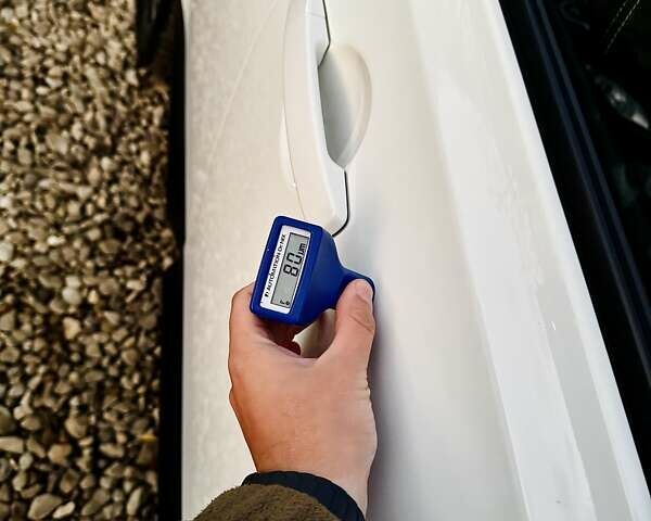 Белый Ниссан Кашкай, объемом двигателя 1.6 л и пробегом 174 тыс. км за 12999 $, фото 140 на Automoto.ua