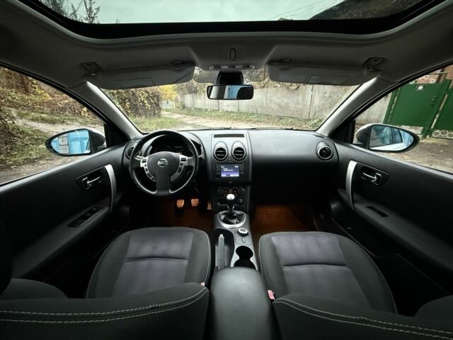 Білий Ніссан Кашкай, об'ємом двигуна 0 л та пробігом 190 тис. км за 11700 $, фото 5 на Automoto.ua