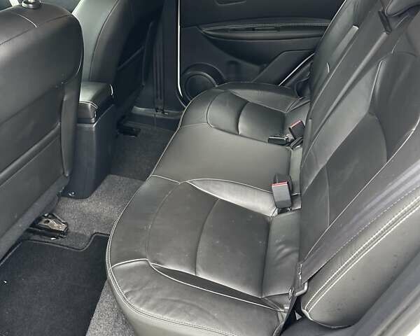 Білий Ніссан Кашкай, об'ємом двигуна 2 л та пробігом 193 тис. км за 12170 $, фото 23 на Automoto.ua