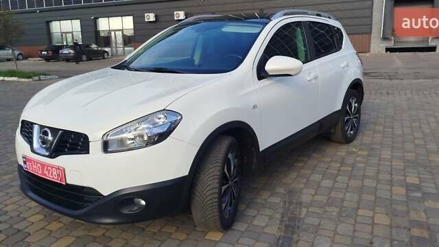 Білий Ніссан Кашкай, об'ємом двигуна 1.5 л та пробігом 169 тис. км за 12800 $, фото 8 на Automoto.ua