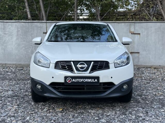 Білий Ніссан Кашкай, об'ємом двигуна 1.6 л та пробігом 156 тис. км за 9790 $, фото 3 на Automoto.ua