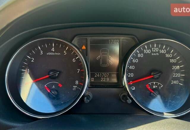 Білий Ніссан Кашкай, об'ємом двигуна 2 л та пробігом 241 тис. км за 12200 $, фото 2 на Automoto.ua