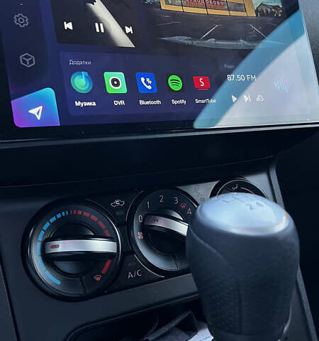 Білий Ніссан Кашкай, об'ємом двигуна 2 л та пробігом 129 тис. км за 13500 $, фото 57 на Automoto.ua