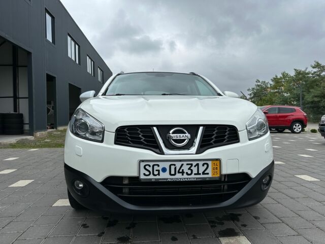 Белый Ниссан Кашкай, объемом двигателя 2 л и пробегом 193 тыс. км за 12230 $, фото 9 на Automoto.ua