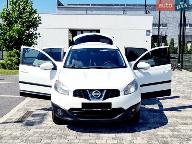Белый Ниссан Кашкай, объемом двигателя 2 л и пробегом 162 тыс. км за 11899 $, фото 8 на Automoto.ua