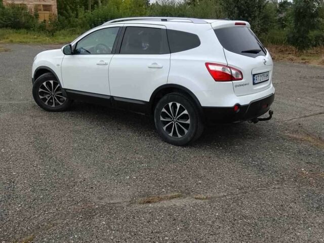 Белый Ниссан Кашкай, объемом двигателя 1.5 л и пробегом 203 тыс. км за 9700 $, фото 6 на Automoto.ua