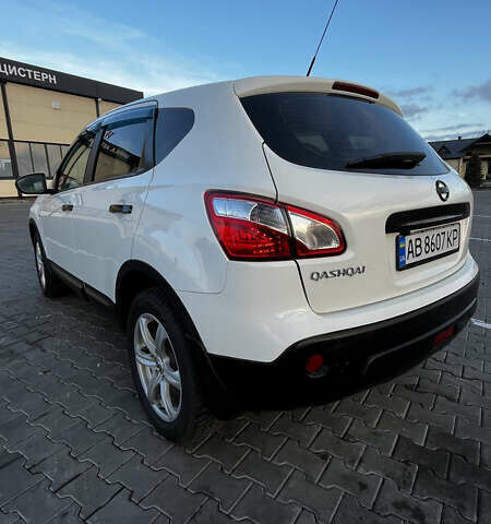 Білий Ніссан Кашкай, об'ємом двигуна 2 л та пробігом 129 тис. км за 13500 $, фото 12 на Automoto.ua
