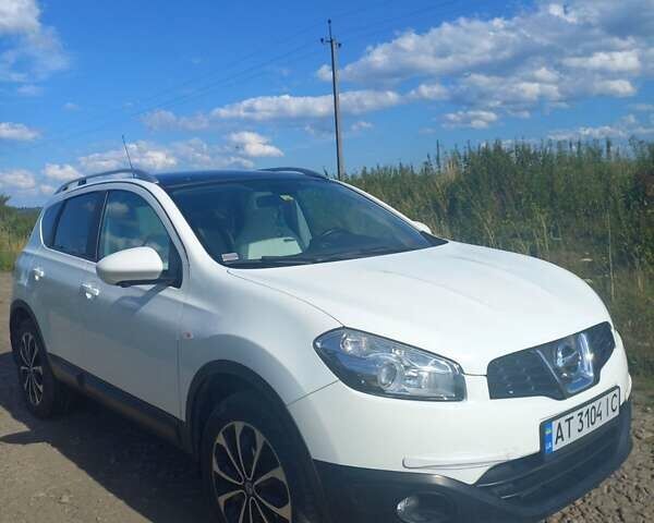 Белый Ниссан Кашкай, объемом двигателя 2 л и пробегом 188 тыс. км за 11999 $, фото 14 на Automoto.ua