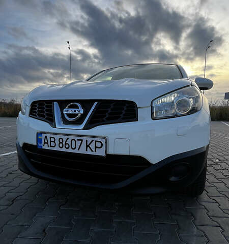 Білий Ніссан Кашкай, об'ємом двигуна 2 л та пробігом 129 тис. км за 13500 $, фото 18 на Automoto.ua