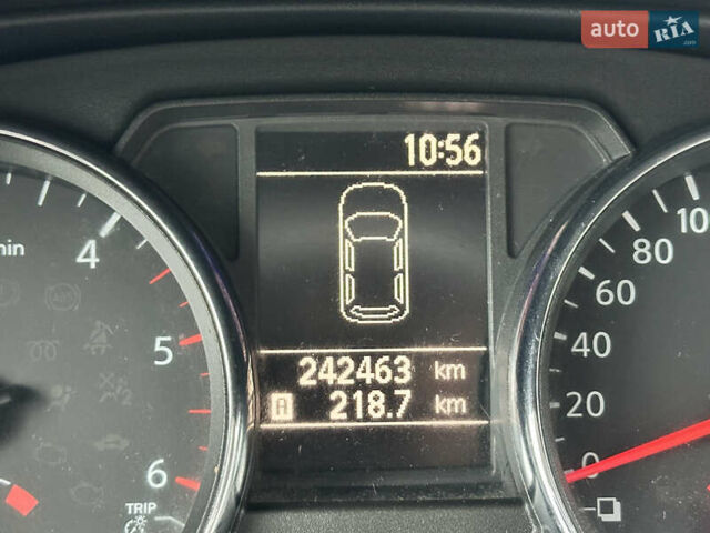 Белый Ниссан Кашкай, объемом двигателя 1.5 л и пробегом 242 тыс. км за 10500 $, фото 23 на Automoto.ua