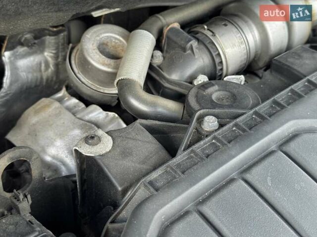 Белый Ниссан Кашкай, объемом двигателя 1.6 л и пробегом 174 тыс. км за 12999 $, фото 68 на Automoto.ua