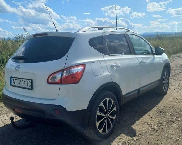 Белый Ниссан Кашкай, объемом двигателя 2 л и пробегом 188 тыс. км за 11999 $, фото 20 на Automoto.ua