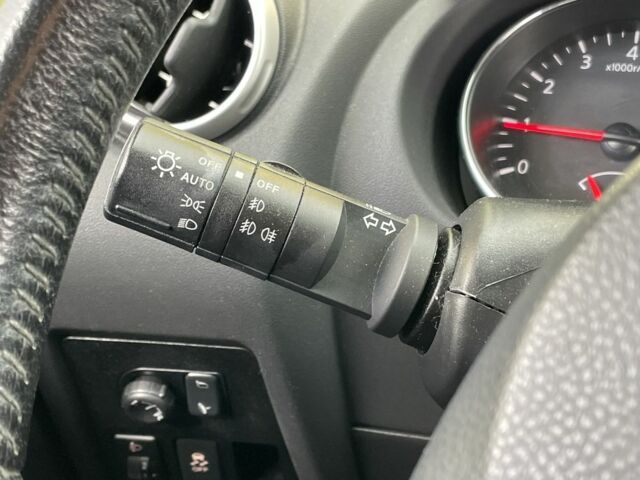 Білий Ніссан Кашкай, об'ємом двигуна 1.6 л та пробігом 156 тис. км за 9790 $, фото 16 на Automoto.ua