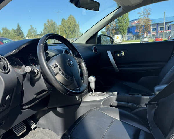 Білий Ніссан Кашкай, об'ємом двигуна 2 л та пробігом 202 тис. км за 11500 $, фото 9 на Automoto.ua