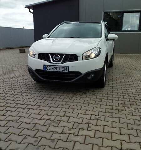 Белый Ниссан Кашкай, объемом двигателя 1.5 л и пробегом 201 тыс. км за 10500 $, фото 18 на Automoto.ua