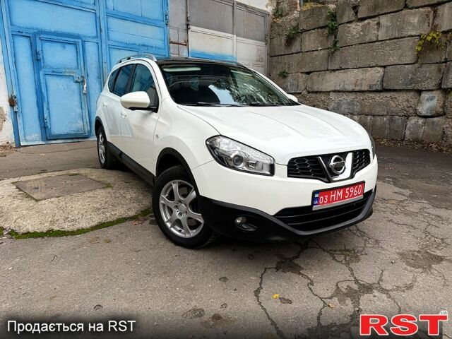 Белый Ниссан Кашкай, объемом двигателя 2 л и пробегом 190 тыс. км за 11700 $, фото 1 на Automoto.ua