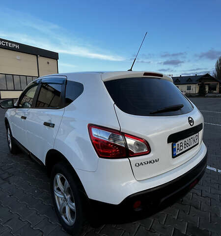 Білий Ніссан Кашкай, об'ємом двигуна 2 л та пробігом 129 тис. км за 13500 $, фото 11 на Automoto.ua