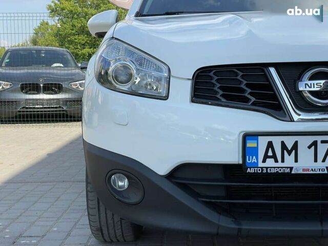 Белый Ниссан Кашкай, объемом двигателя 2 л и пробегом 120 тыс. км за 12955 $, фото 5 на Automoto.ua
