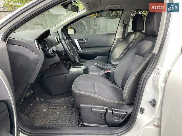 Білий Ніссан Кашкай, об'ємом двигуна 1.6 л та пробігом 156 тис. км за 9990 $, фото 11 на Automoto.ua