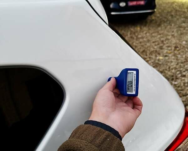 Белый Ниссан Кашкай, объемом двигателя 1.6 л и пробегом 174 тыс. км за 12999 $, фото 153 на Automoto.ua