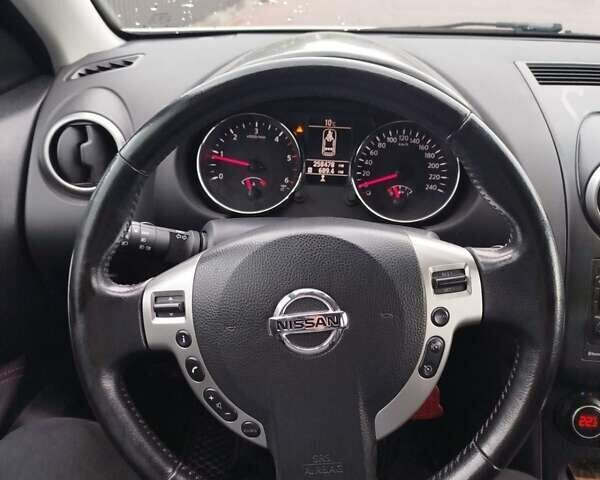 Белый Ниссан Кашкай, объемом двигателя 1.5 л и пробегом 255 тыс. км за 11200 $, фото 10 на Automoto.ua