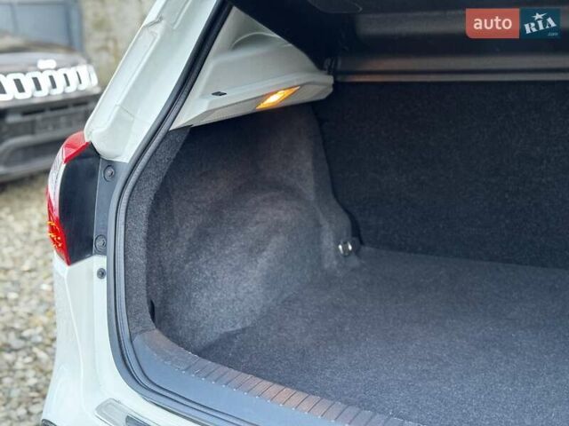 Белый Ниссан Кашкай, объемом двигателя 1.6 л и пробегом 174 тыс. км за 12999 $, фото 79 на Automoto.ua