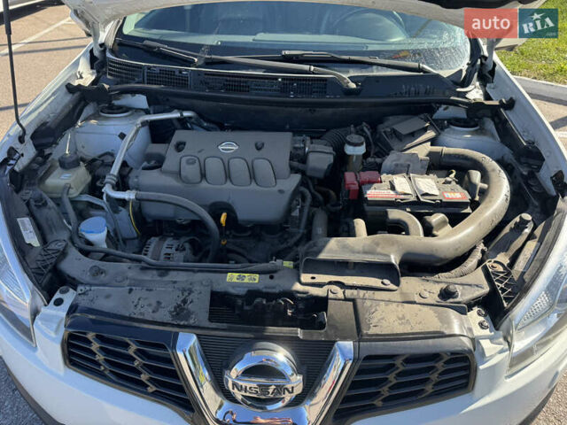Білий Ніссан Кашкай, об'ємом двигуна 2 л та пробігом 202 тис. км за 11500 $, фото 22 на Automoto.ua
