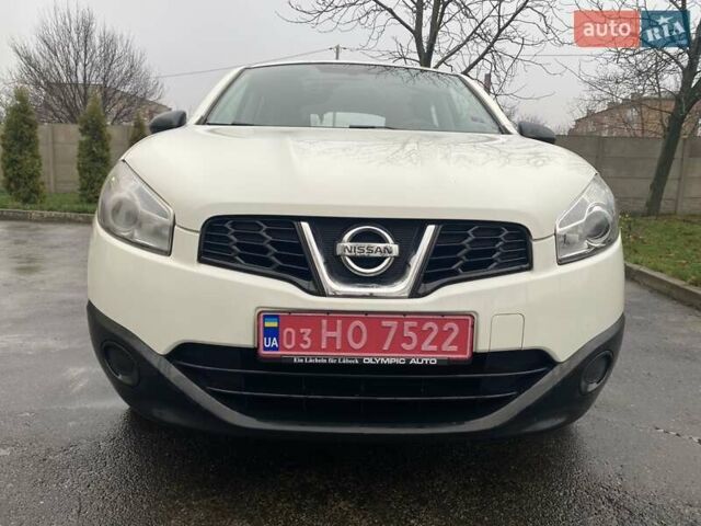 Белый Ниссан Кашкай, объемом двигателя 1.6 л и пробегом 220 тыс. км за 9800 $, фото 9 на Automoto.ua