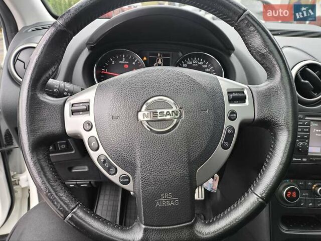 Білий Ніссан Кашкай, об'ємом двигуна 1.6 л та пробігом 210 тис. км за 11700 $, фото 35 на Automoto.ua