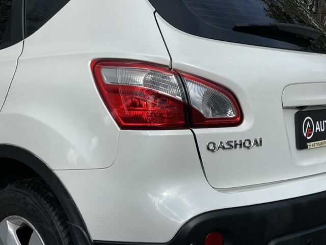 Білий Ніссан Кашкай, об'ємом двигуна 1.6 л та пробігом 156 тис. км за 9790 $, фото 7 на Automoto.ua