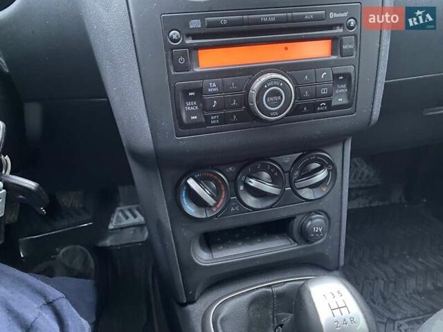 Белый Ниссан Кашкай, объемом двигателя 1.6 л и пробегом 220 тыс. км за 9800 $, фото 43 на Automoto.ua