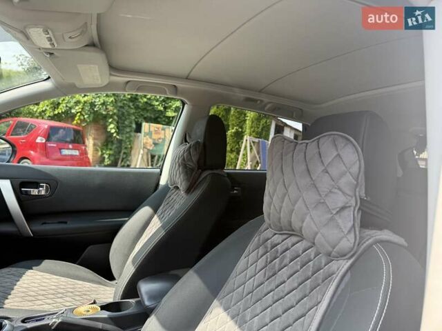 Білий Ніссан Кашкай, об'ємом двигуна 1.46 л та пробігом 237 тис. км за 11111 $, фото 18 на Automoto.ua