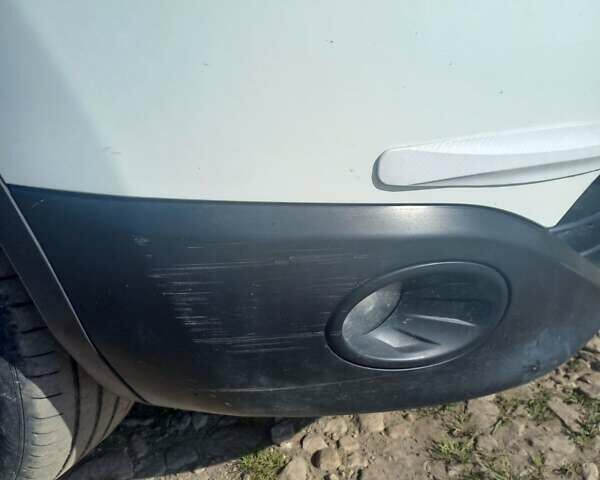 Белый Ниссан Кашкай, объемом двигателя 2 л и пробегом 188 тыс. км за 11999 $, фото 19 на Automoto.ua