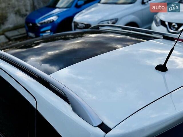 Белый Ниссан Кашкай, объемом двигателя 1.6 л и пробегом 174 тыс. км за 12999 $, фото 28 на Automoto.ua