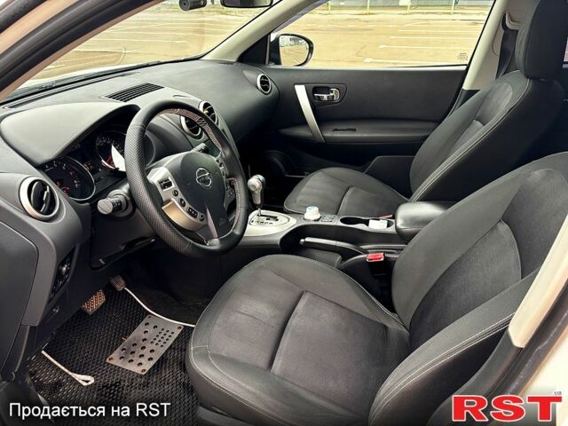 Білий Ніссан Кашкай, об'ємом двигуна 2 л та пробігом 128 тис. км за 11500 $, фото 3 на Automoto.ua