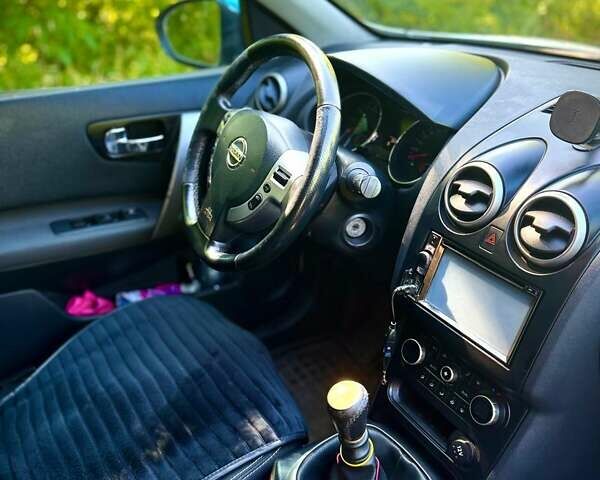 Білий Ніссан Кашкай, об'ємом двигуна 2 л та пробігом 241 тис. км за 12200 $, фото 7 на Automoto.ua