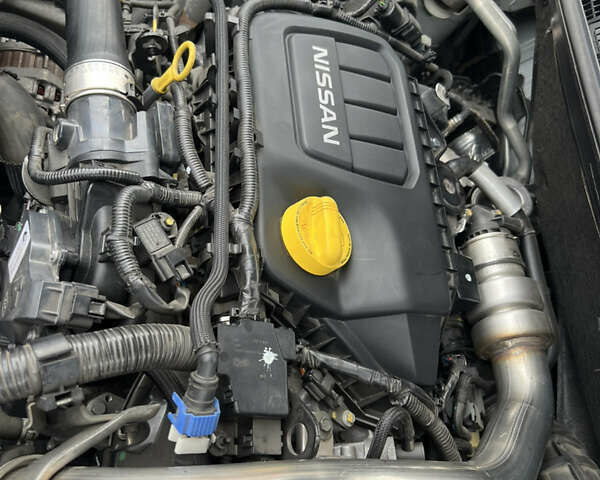 Белый Ниссан Кашкай, объемом двигателя 1.6 л и пробегом 221 тыс. км за 12500 $, фото 13 на Automoto.ua