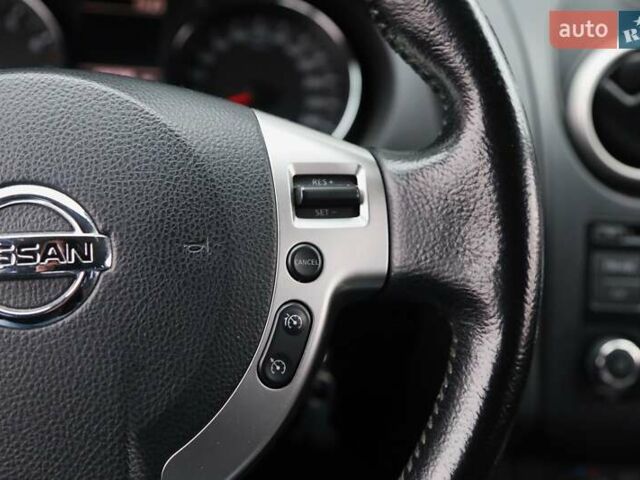 Білий Ніссан Кашкай, об'ємом двигуна 2 л та пробігом 130 тис. км за 11900 $, фото 23 на Automoto.ua