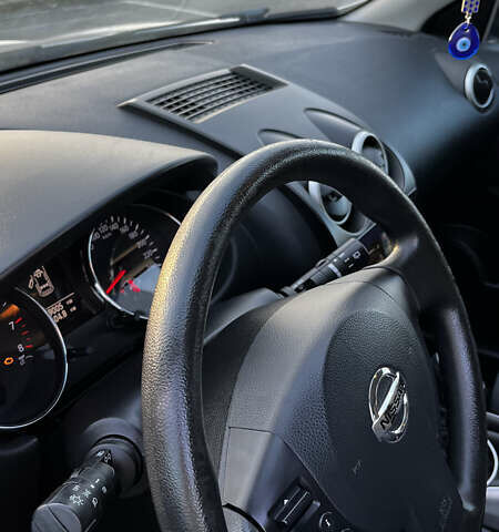 Білий Ніссан Кашкай, об'ємом двигуна 2 л та пробігом 129 тис. км за 13500 $, фото 46 на Automoto.ua