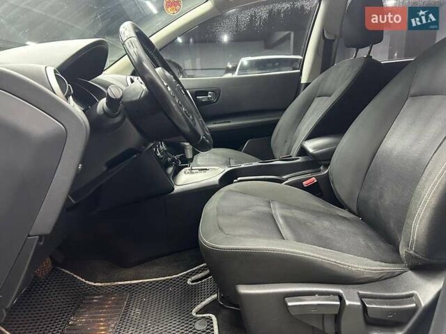 Білий Ніссан Кашкай, об'ємом двигуна 2 л та пробігом 180 тис. км за 10800 $, фото 6 на Automoto.ua